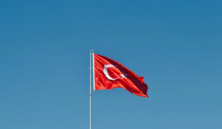 Ödül Gecesinde Büyük Şok: Favori İsim Eli Boş Döndü