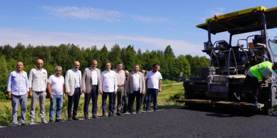 İznik-Gölcük bağlantı yolunda sıcak asfalt çalışması başladı