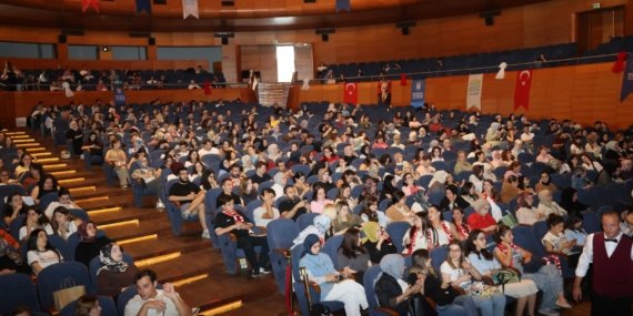 KPSS maratonunda gençlerin yanında Büyükşehir var