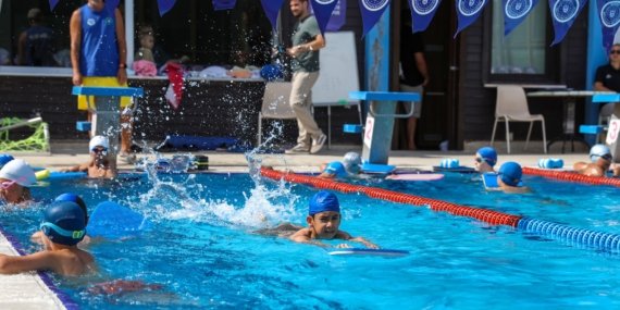 Büyükşehir’in yaz spor okullarında ilk dönem tamamlandı