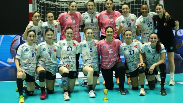 Bursa Büyükşehir Belediyespor finale yükseldi: Kupaya bir adım kaldı