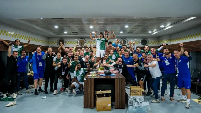 Bursaspor Kayseri’de pes etmedi: 1-0’dan geldi, lideri devirdi!