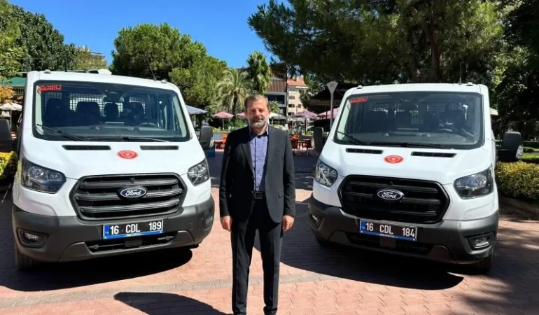 Gürsu Belediyesi Araç Filosunu İki Yeni Araçla Güçlendirdi