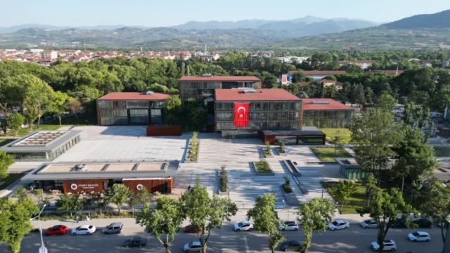İnegöl kırtasiye desteği