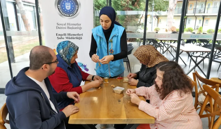 Gemlik’te özel gereksinimli gençler için 5 günlük kamp