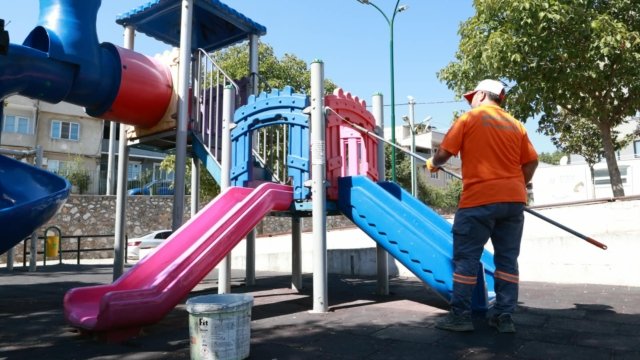 Osmangazi’de 112 parkta bakım ve yenileme yapıldı