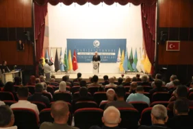 Yenişehir Güzel İnsan Yetiştirmek konferansı
