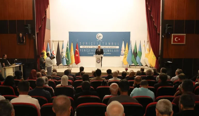 Yenişehir’de ‘Güzel İnsan Yetiştirmek’ Konferansı Düzenlendi
