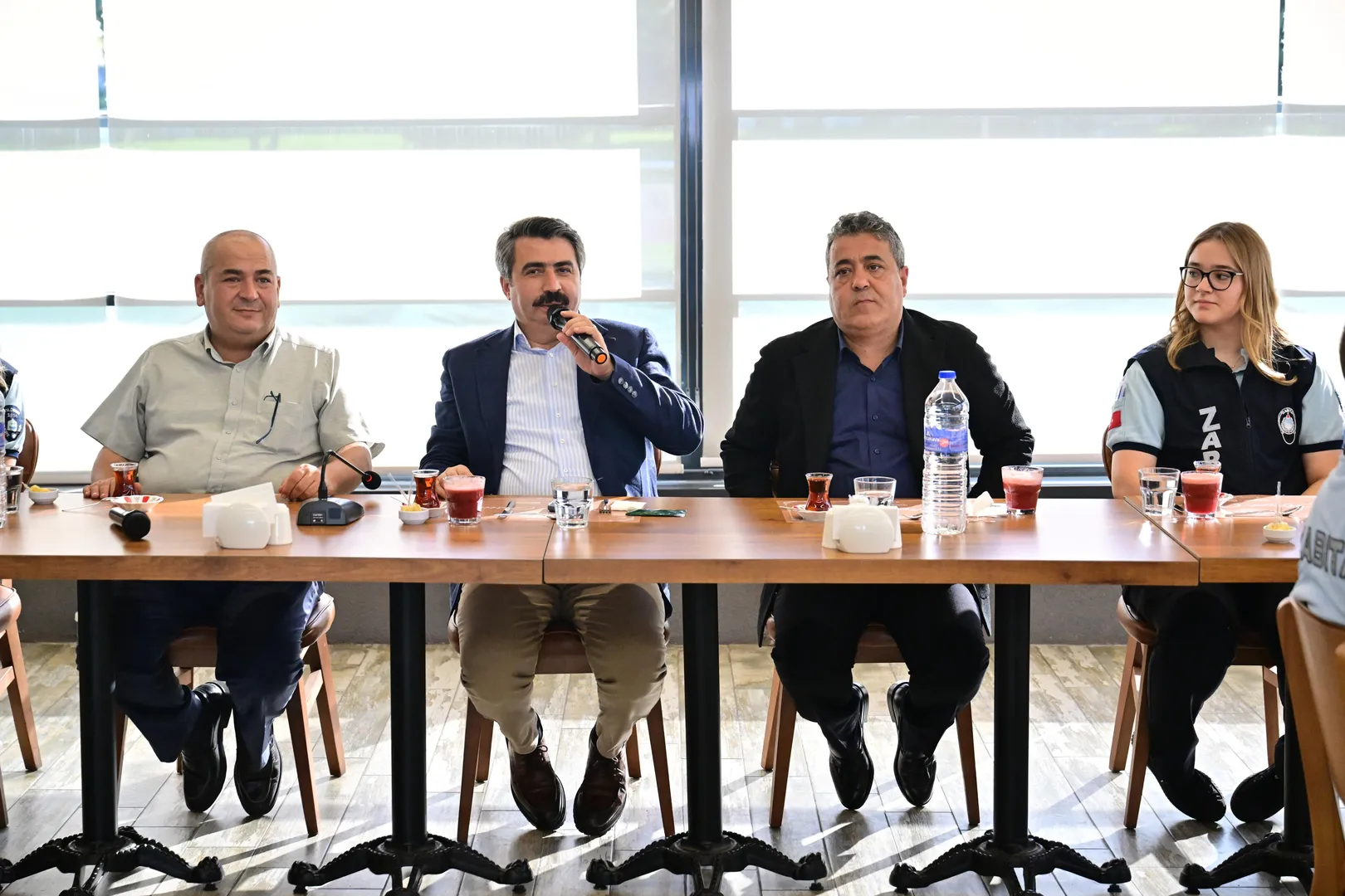 Oktay Yılmaz ve Yıldırım zabıta personeli