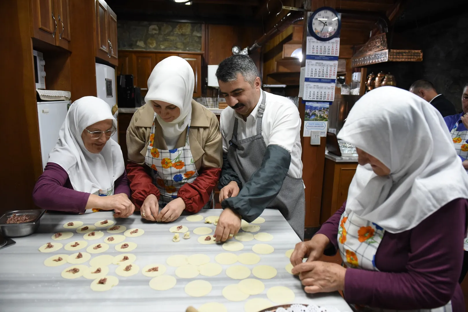 Yıldırım’da kadın emeğine destek: 15 kooperatif, 30 merkez, yeni pazarlar