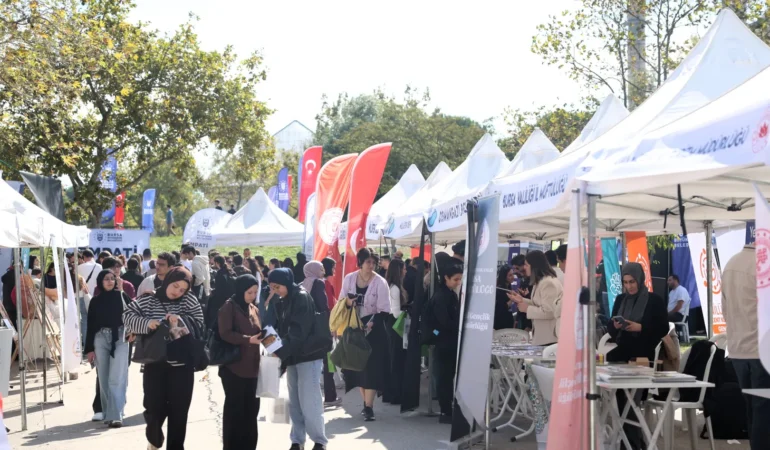 Osmangazi Belediyesi’nden üniversitelilere ‘hoş geldin’ buluşması